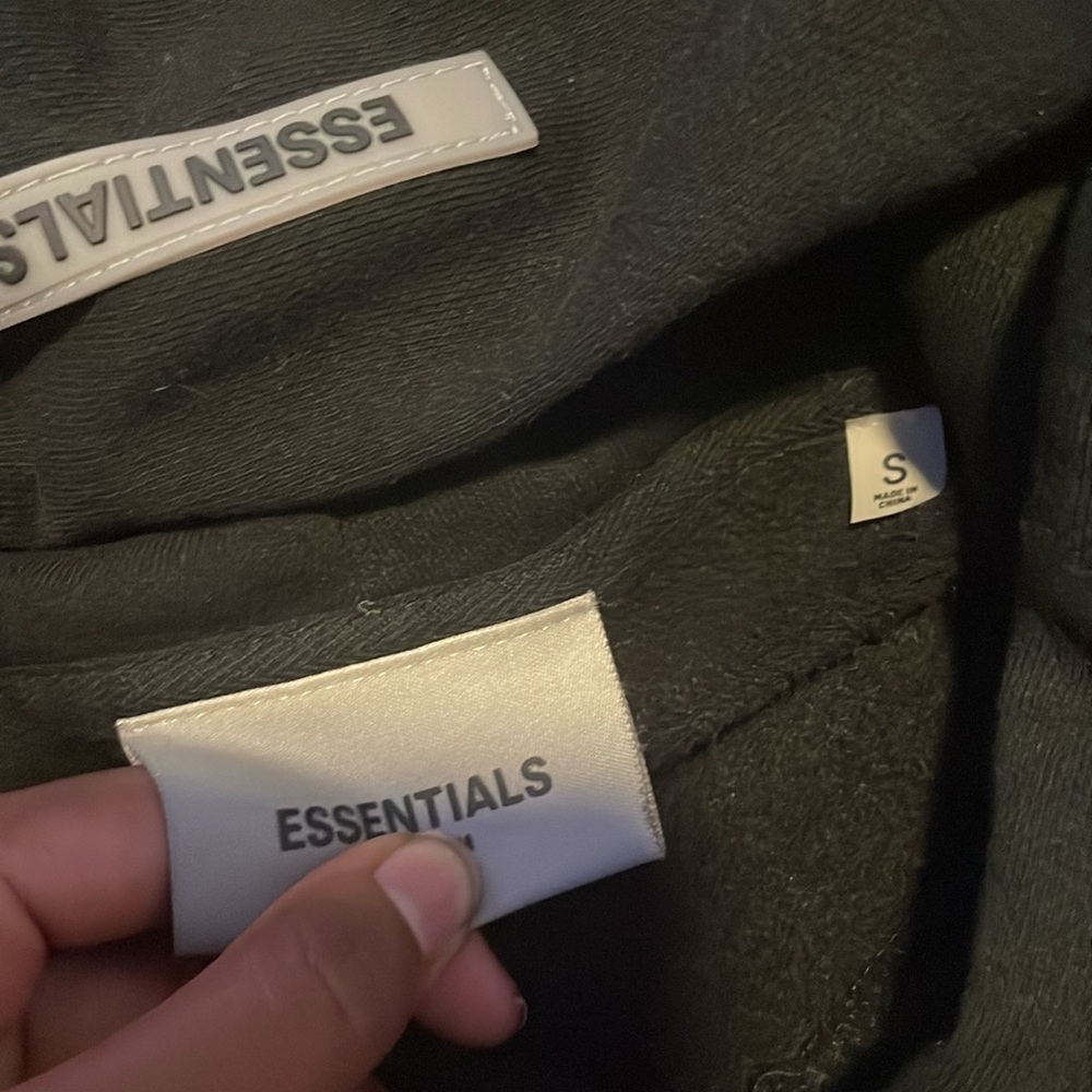 Essentials fear of God, hoodie brand new great condition, 3-D letters - Picture 3 of 4